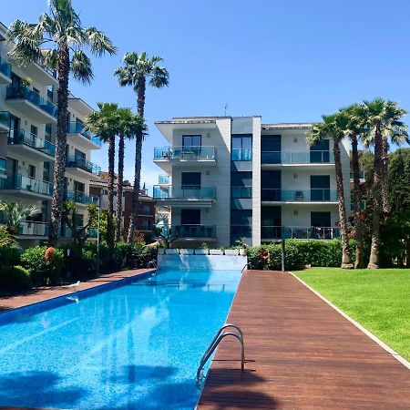 Apartamentos Jardin Turquesa リョレート・デ・マル エクステリア 写真